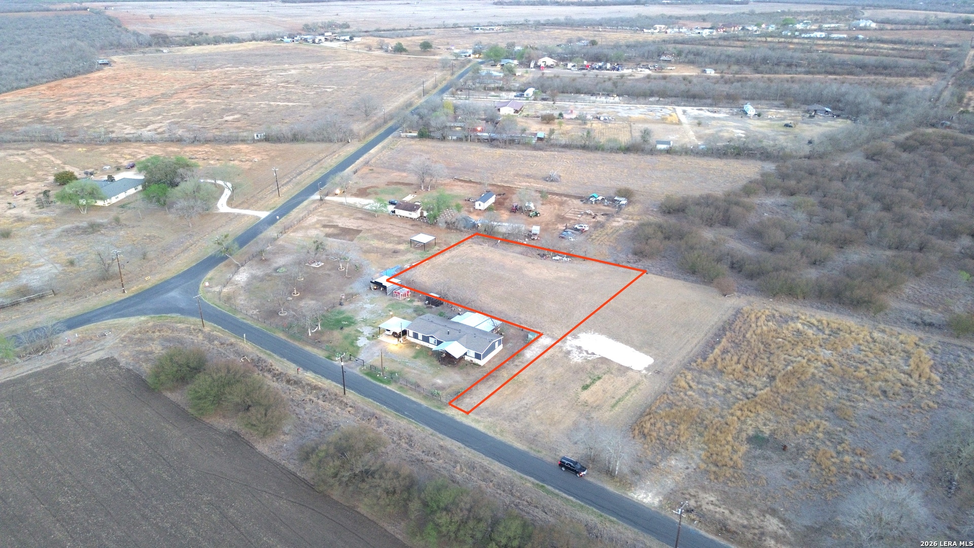 11438 Hollowell Road Atascosa, TX 78002 - Photo 3 of 5 view of living room with furniture