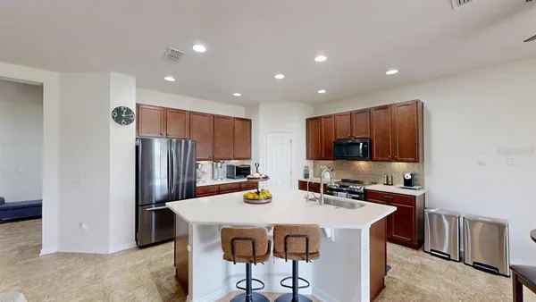 $525,000 | 914 Bay Bridge Circle, Apopka, FL 32703