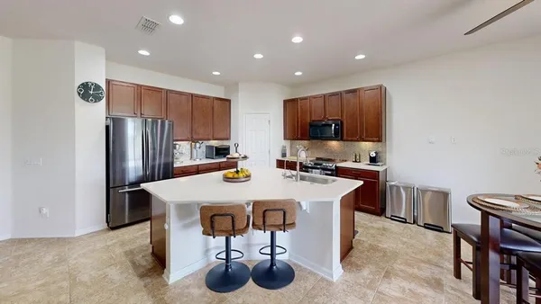 $525,000 | 914 Bay Bridge Circle, Apopka, FL 32703