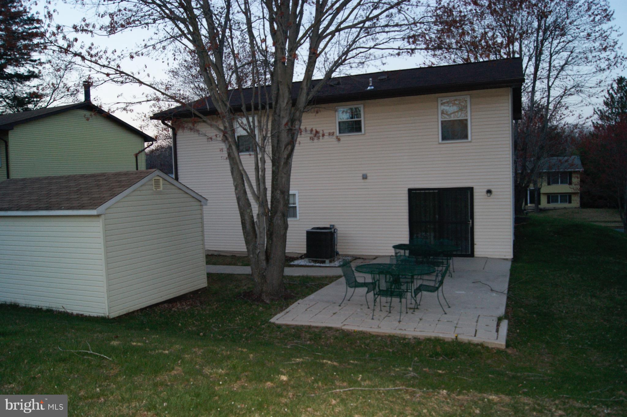 9705 Butterfly Lane Springdale, MD 20721 - Photo 28 of 29 Exterior (Rear)