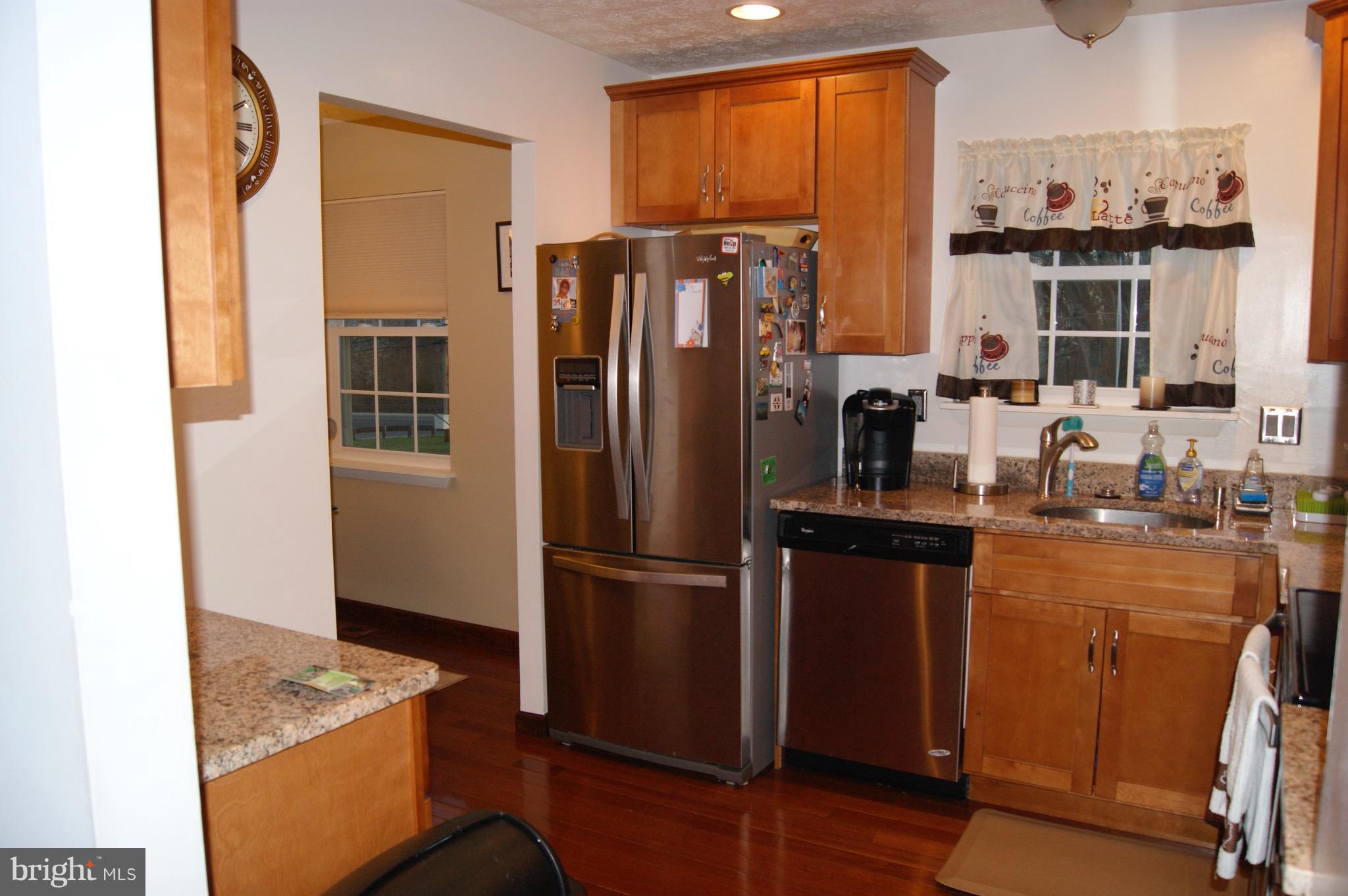 9705 Butterfly Lane Springdale, MD 20721 - Photo 4 of 29 Kitchen