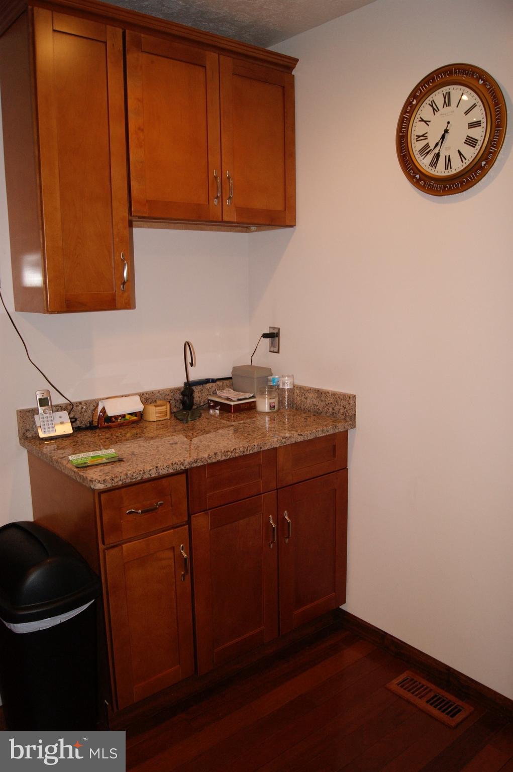9705 Butterfly Lane Springdale, MD 20721 - Photo 6 of 29 Kitchen