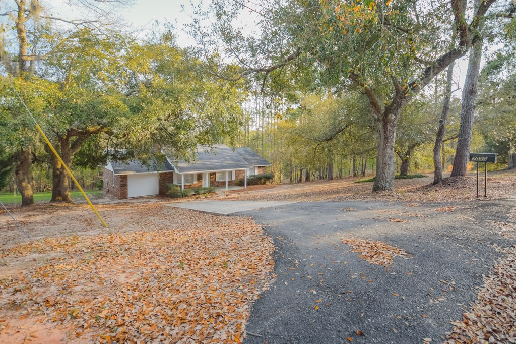 7050 Acton Road Dalzell, SC 29040 - Photo 2 of 30