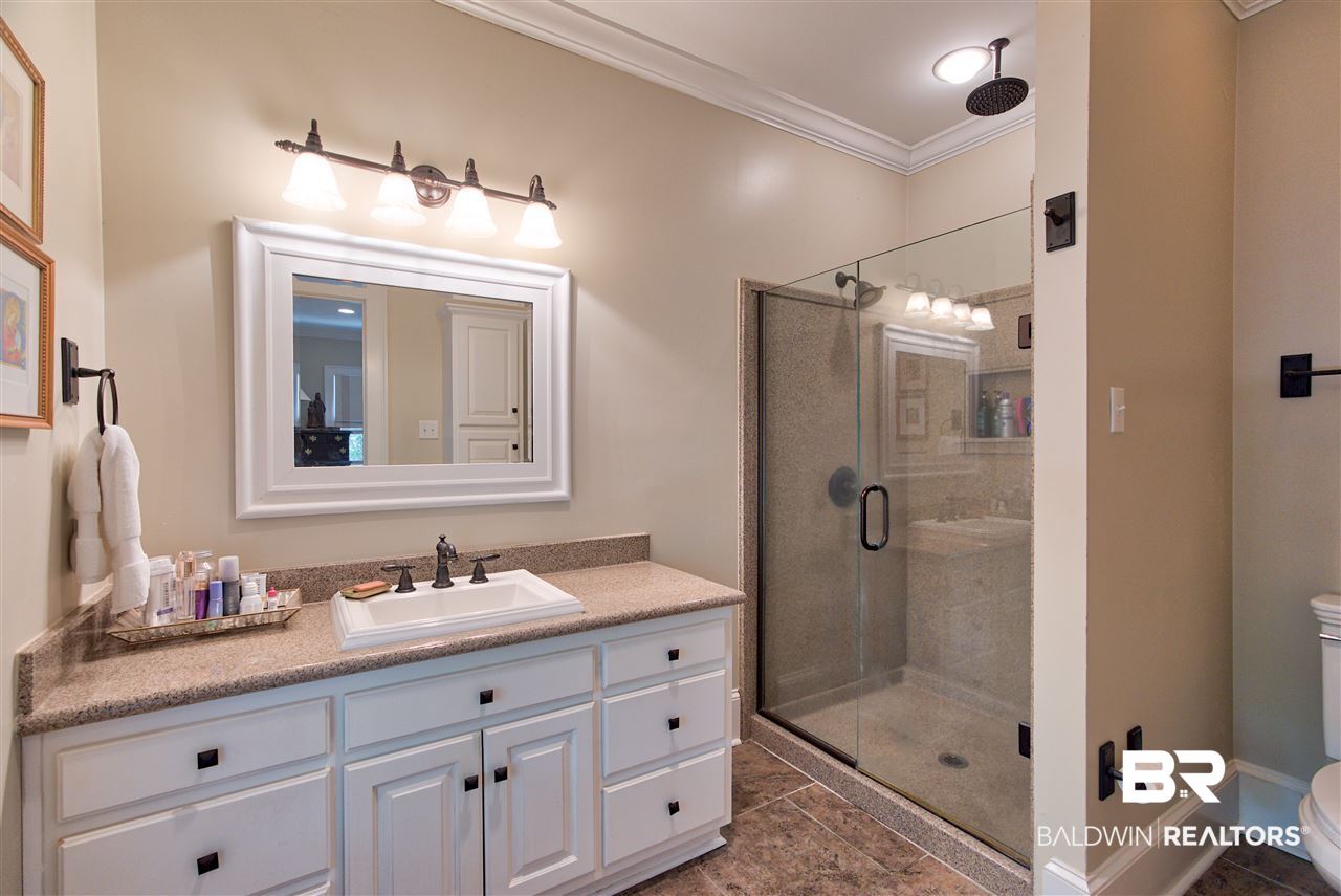 33184 Augusta Court Loxley, AL 36551 - Photo 21 of 49 Master Bathroom