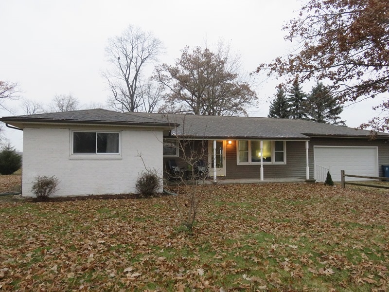 985 West 750 North Decatur, IN 46733 - Photo 2 of 25