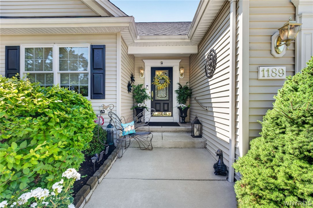 1189 Maple Road Amherst, NY 14221 - Photo 2 of 49 Gallery Image 2