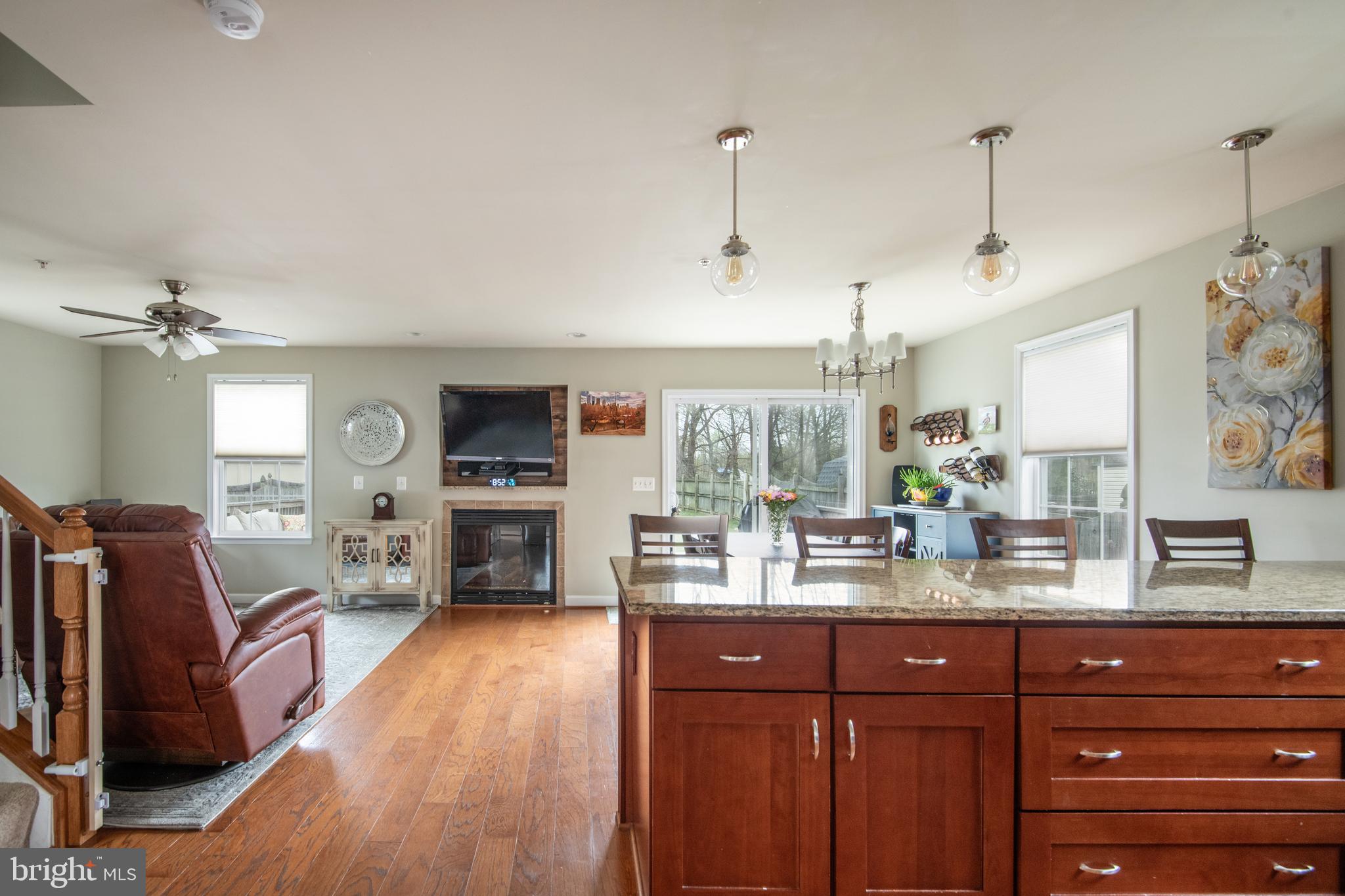 308 Oakwood Road Edgewater, MD 21037 - Photo 12 of 39 Gallery Image 12