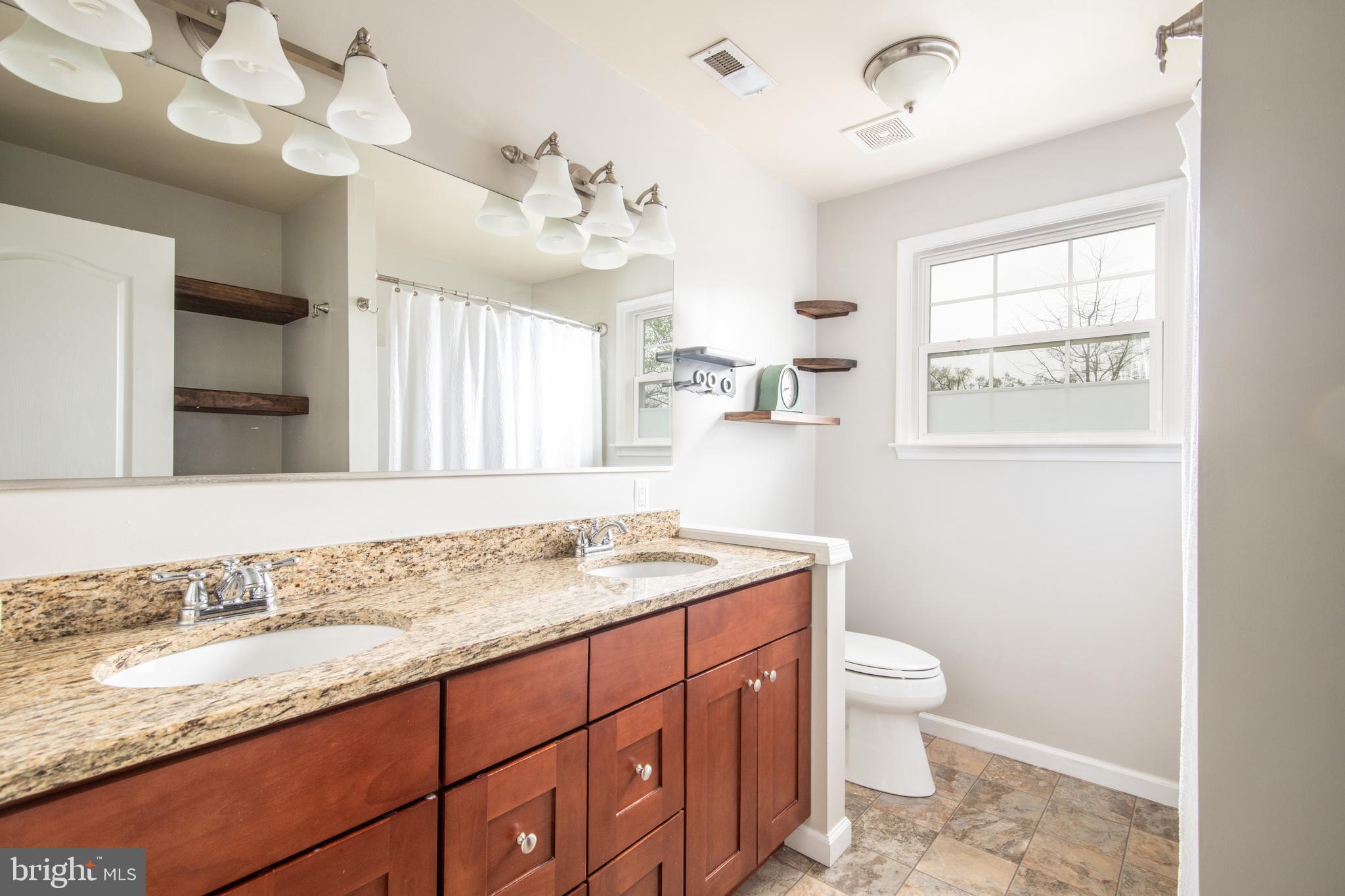 308 Oakwood Road Edgewater, MD 21037 - Photo 28 of 39 Gallery Image 28