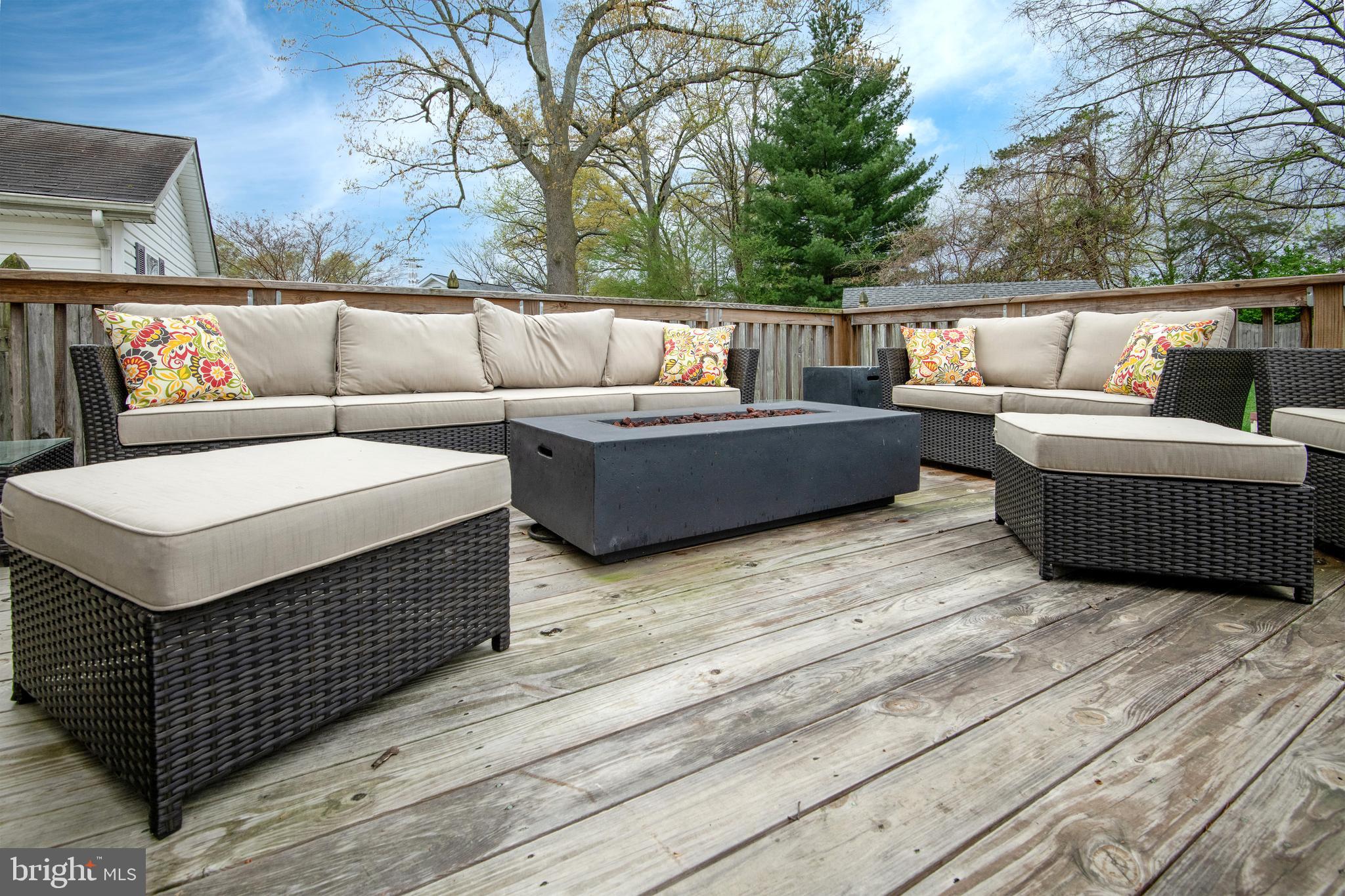 308 Oakwood Road Edgewater, MD 21037 - Photo 33 of 39 Gallery Image 33