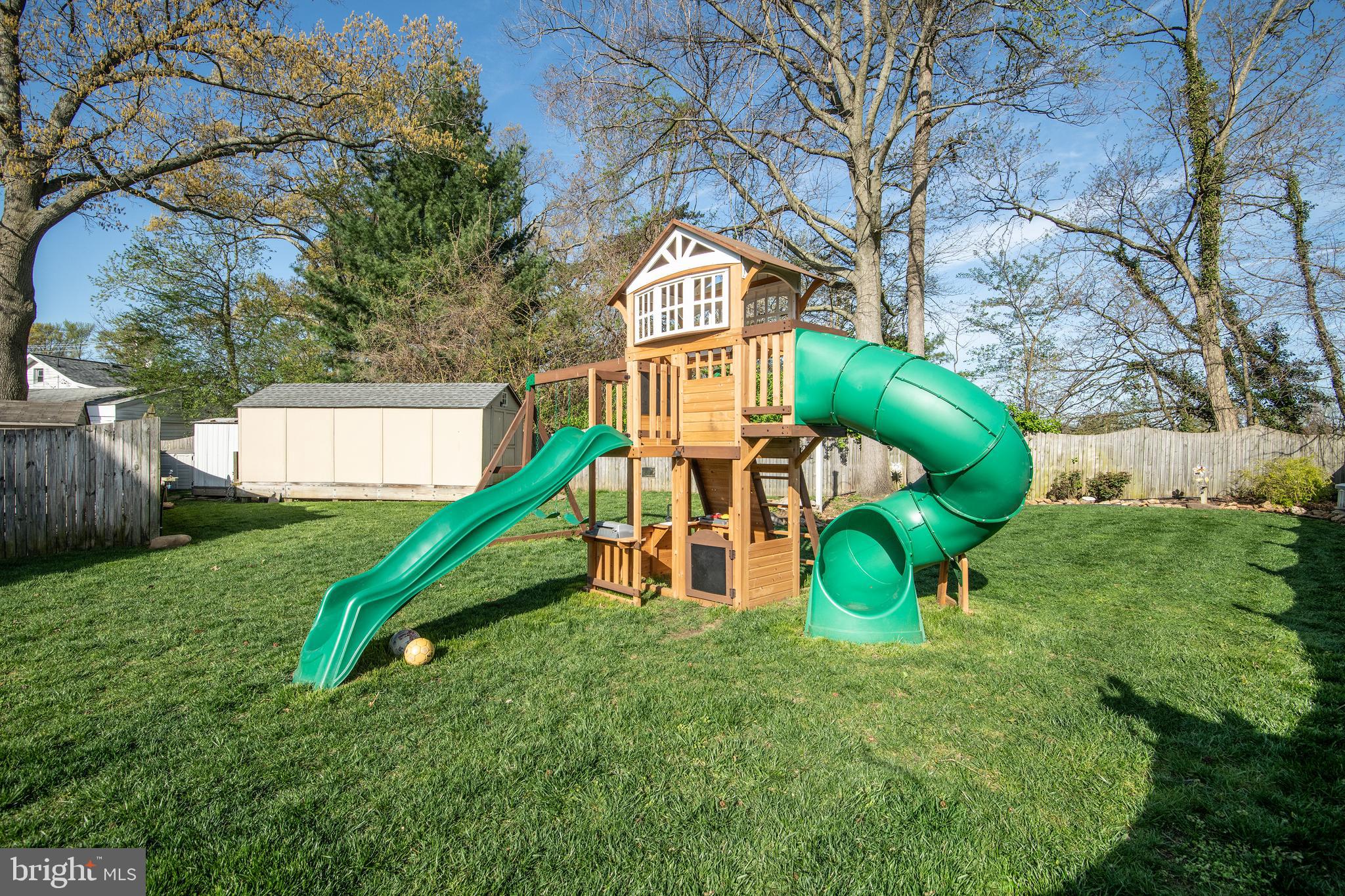 308 Oakwood Road Edgewater, MD 21037 - Photo 34 of 39 Gallery Image 34