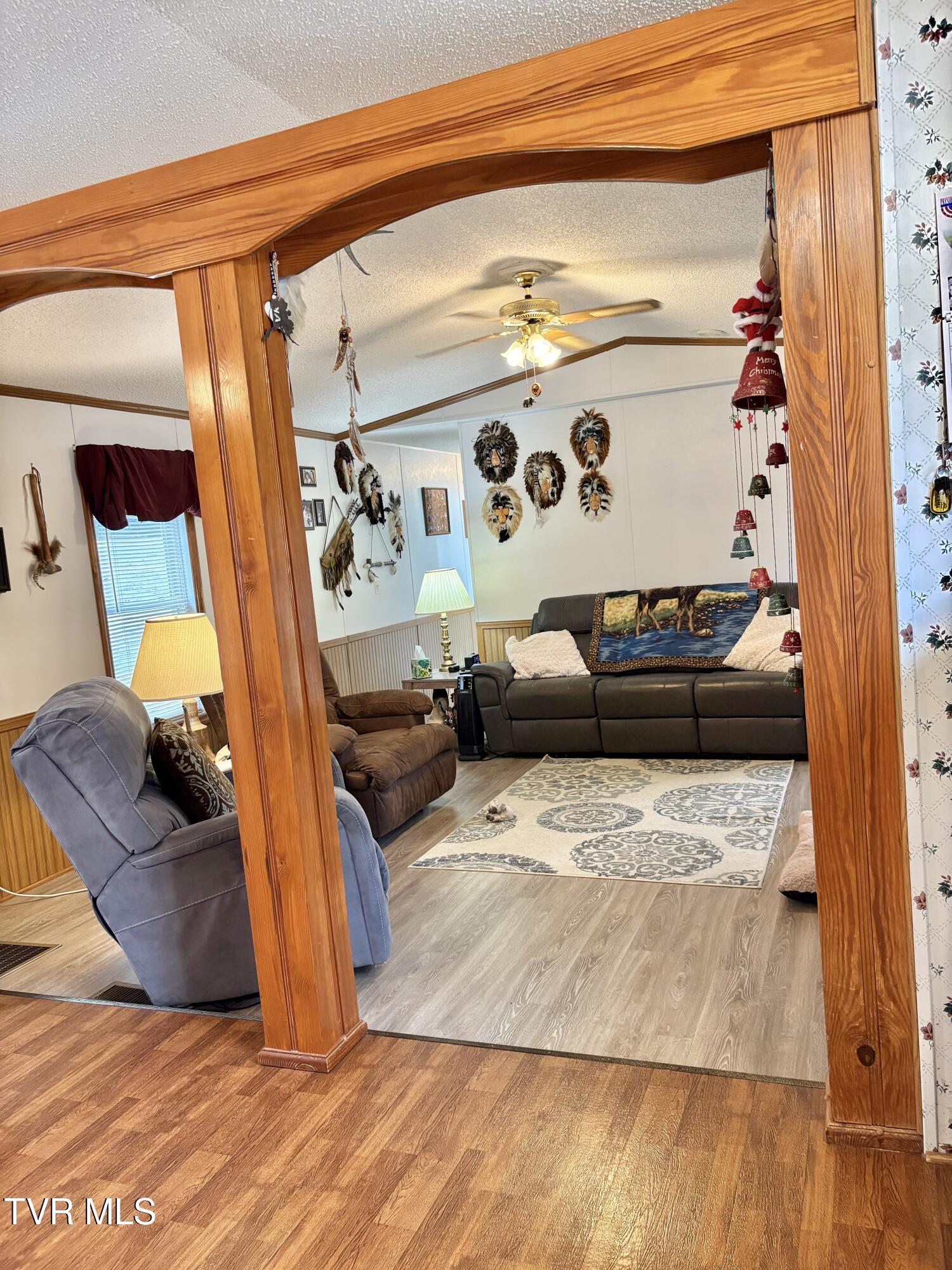 133 Mill Creek Road Elizabethton, TN 37643 - Photo 8 of 53 IMG_0199
