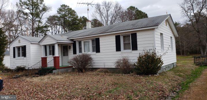 21204 Colton Point Road Avenue, MD 20609 - Photo 3 of 13 Gallery Image 3