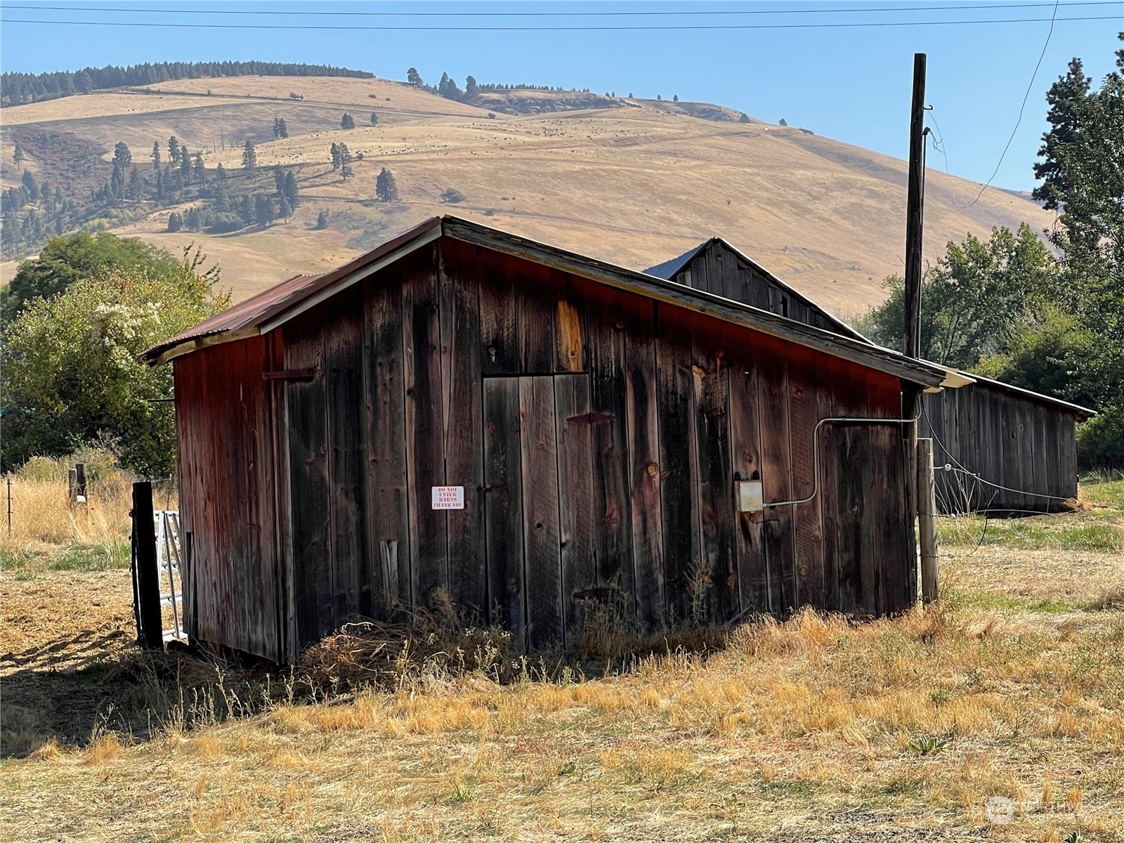 103 Wolf Fork Road Dayton, WA 99328 - Photo 31 of 40 a view of wooden fence and a pathway