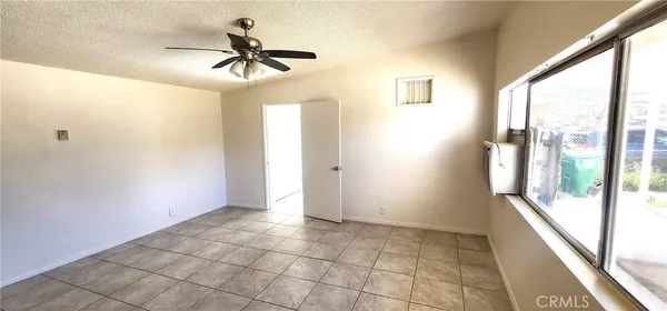 $1,500 | 6963 Tamarisk Avenue, Yucca Valley, CA 92284