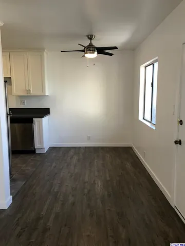 $2,250 | 4025 West Adams Boulevard, Unit 25, Los Angeles, CA 90018