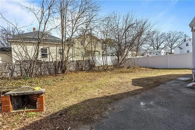 $2,500 | 21 Joy Street, Unit 1, Providence, RI 02908