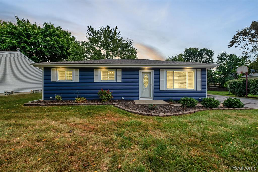 3285 Melvin Avenue Rochester Hills, MI 48307 - Photo 4 of 25