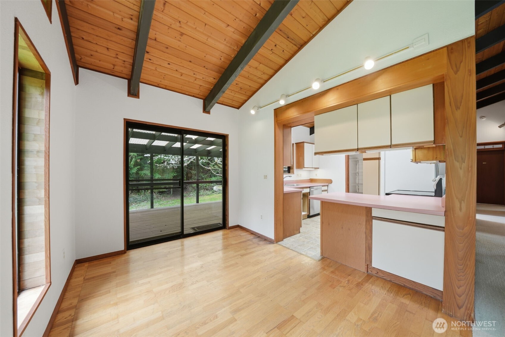 102 Byron Road Friday Harbor, WA 98250 - Photo 8 of 40 a kitchen with a stove a refrigerator and a sink