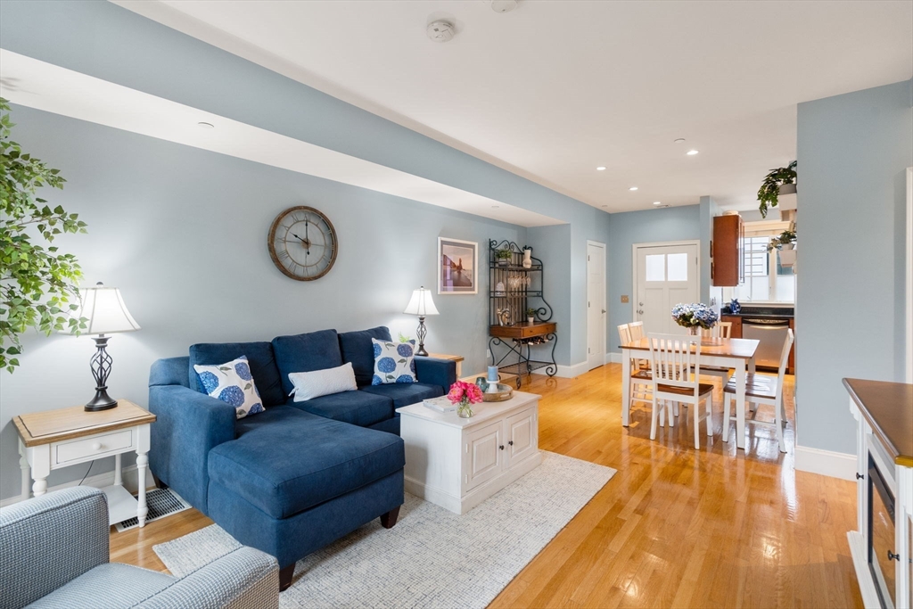 93 East Central Street, Unit 7 Natick, MA 01760 - Photo 8 of 27