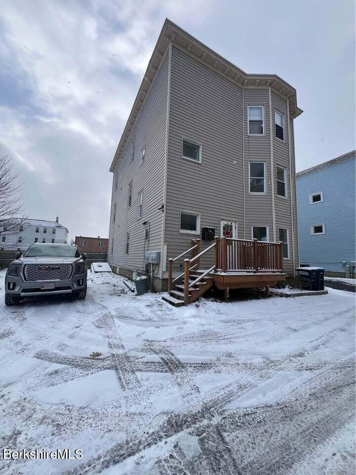 1 Rostone Place Pittsfield, MA 01201 - Photo 2 of 22 Exterior