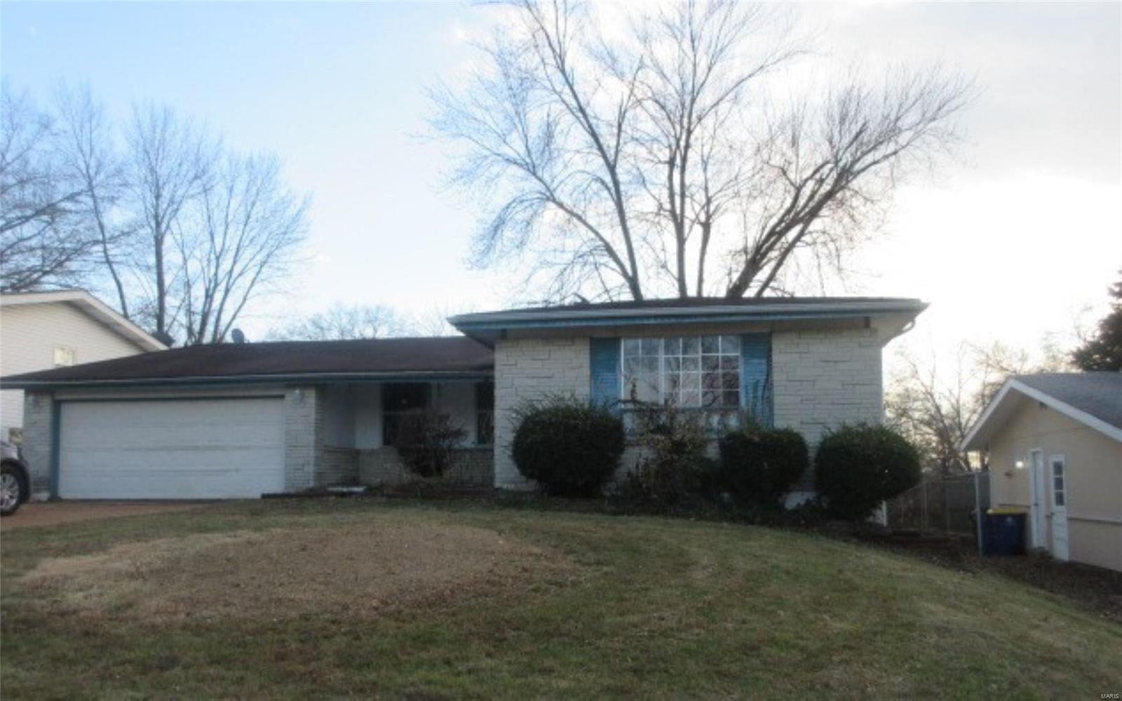 2538 Hackman Drive St. Louis, MO 63136 - Photo 1 of 12