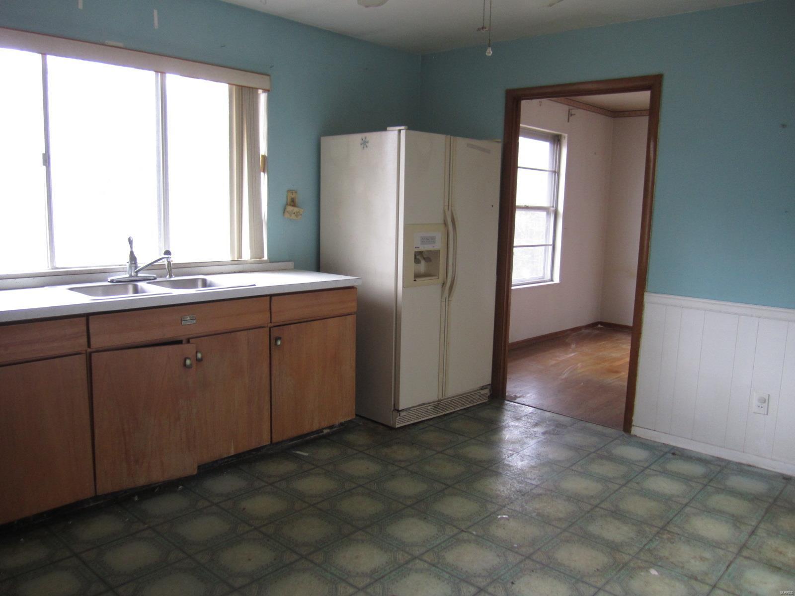 2538 Hackman Drive St. Louis, MO 63136 - Photo 7 of 12