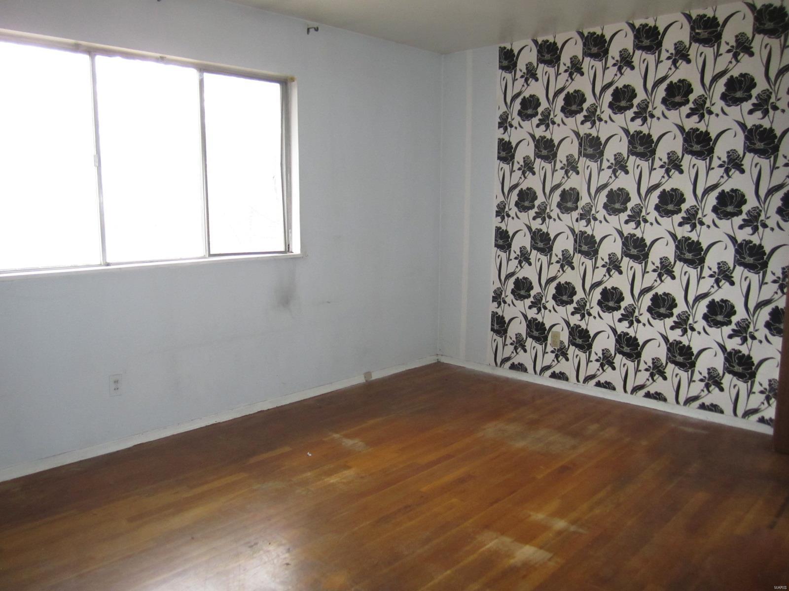 2538 Hackman Drive St. Louis, MO 63136 - Photo 8 of 12