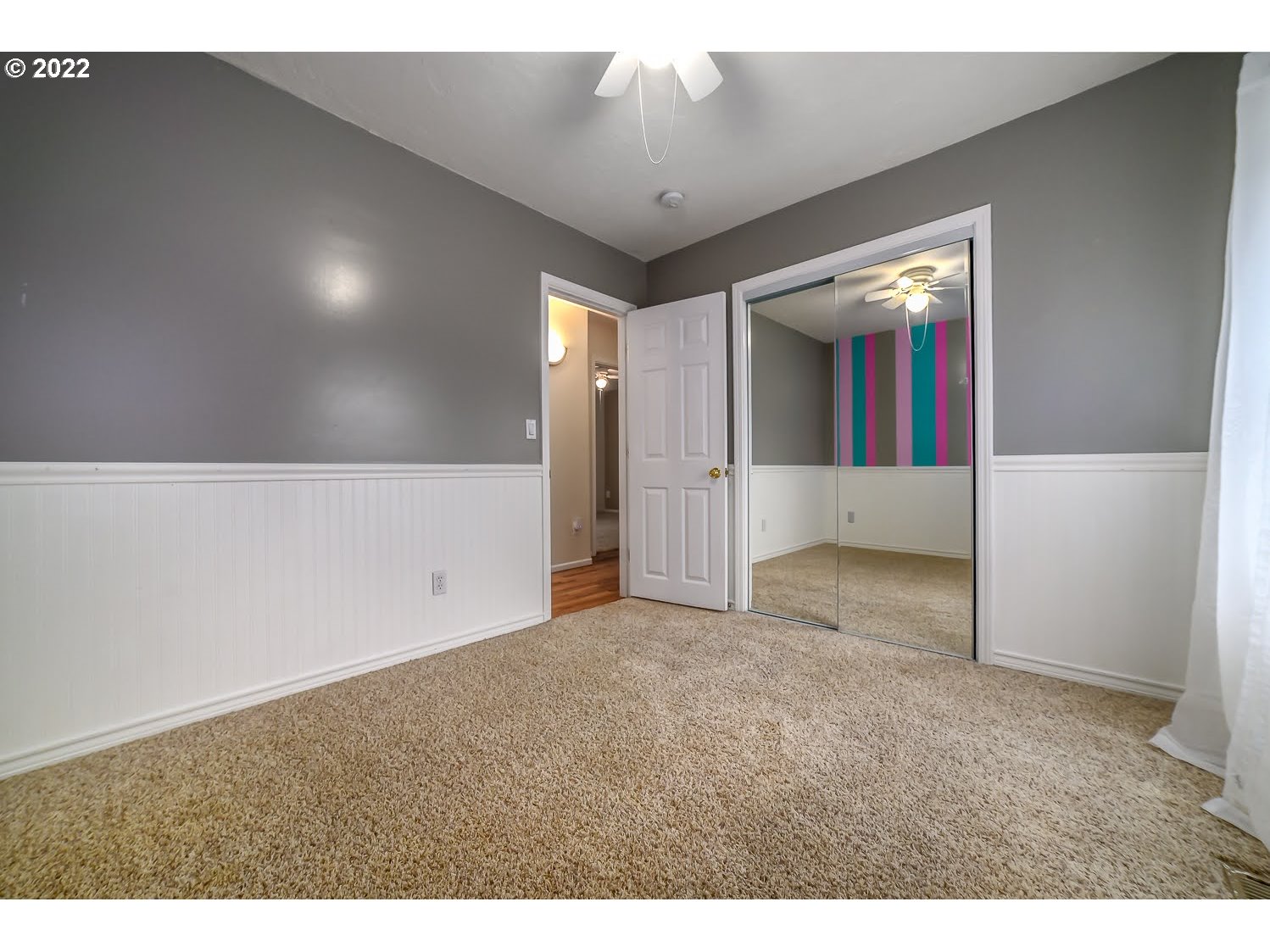 331 South 46th Street Springfield, OR 97478 - Photo 21 of 28 a view of a hallway