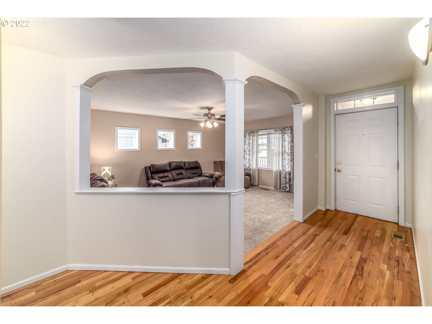 331 South 46th Street Springfield, OR 97478 - Photo 5 of 28 a view of a living room with kitchen island