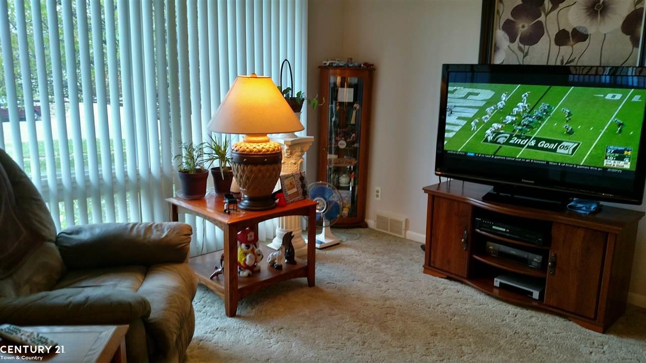 31237 Kelly Road Fraser, MI 48026 - Photo 10 of 21