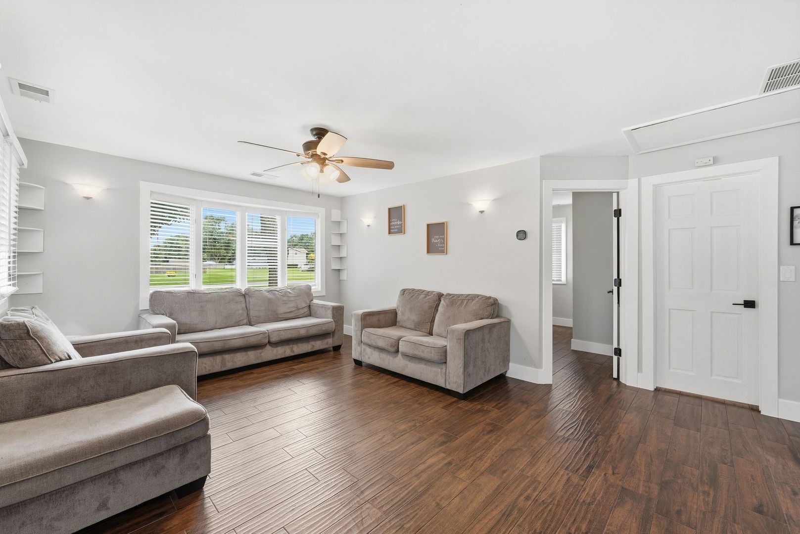 816 Ogden Road New Lenox, IL 60451 - Photo 5 of 41