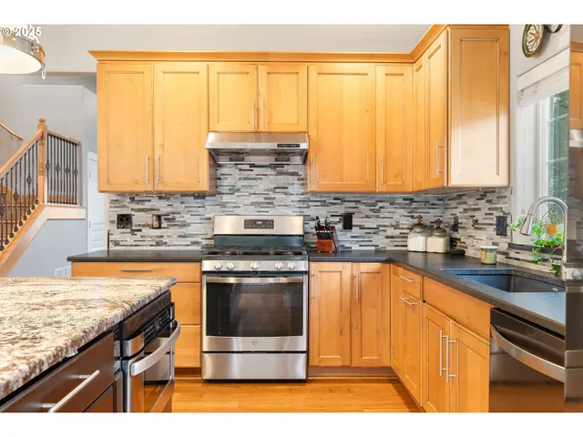 $699,900 | 23897 Southwest Sanders Terrace, Sherwood, OR 97140