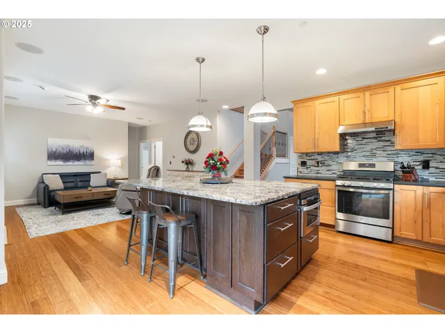 $699,900 | 23897 Southwest Sanders Terrace, Sherwood, OR 97140