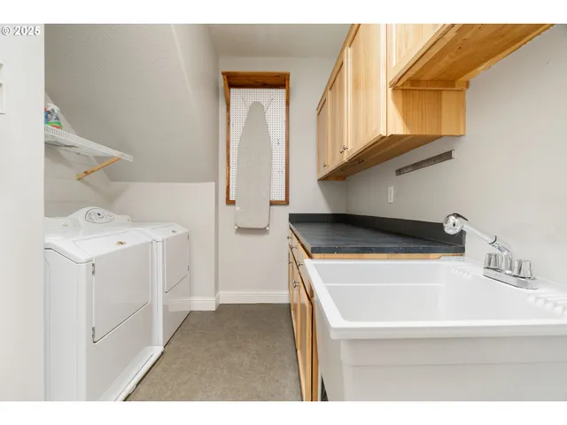 $699,900 | 23897 Southwest Sanders Terrace, Sherwood, OR 97140