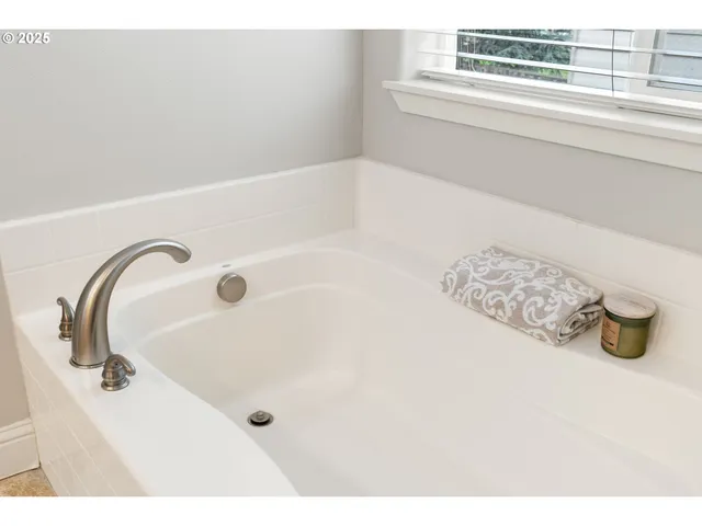 $699,900 | 23897 Southwest Sanders Terrace, Sherwood, OR 97140