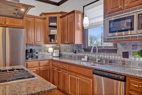 $799,900 | 1824 B 6th Avenue North, Nashville, TN 37208