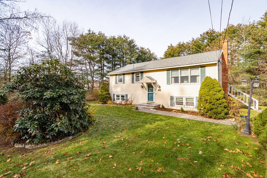 155 Groton Road Shirley, MA 01464 - Photo 38 of 42 a view of a house with backyard and garden