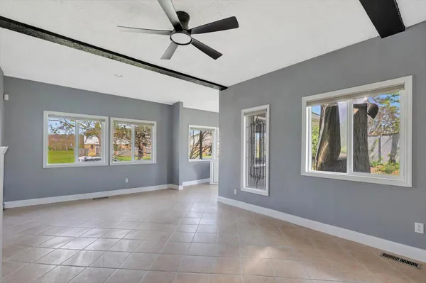 $449,750 | 201 Blythe Ferry Road Northeast, Cleveland, TN 37312