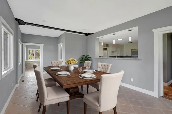 $449,750 | 201 Blythe Ferry Road Northeast, Cleveland, TN 37312