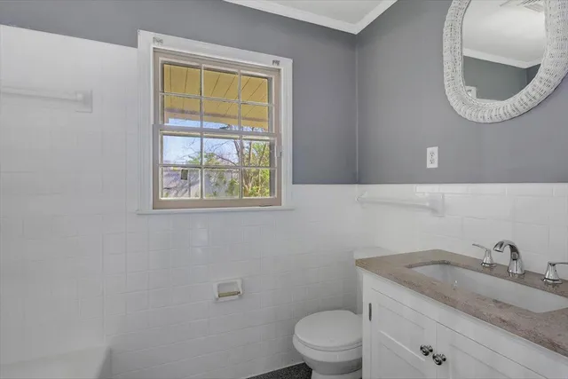 $449,750 | 201 Blythe Ferry Road Northeast, Cleveland, TN 37312