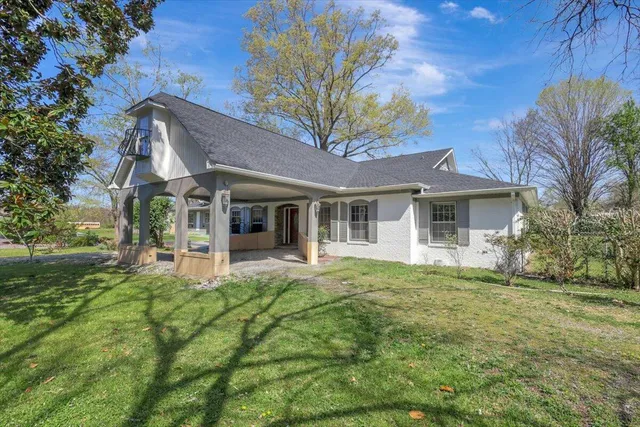 $449,750 | 201 Blythe Ferry Road Northeast, Cleveland, TN 37312