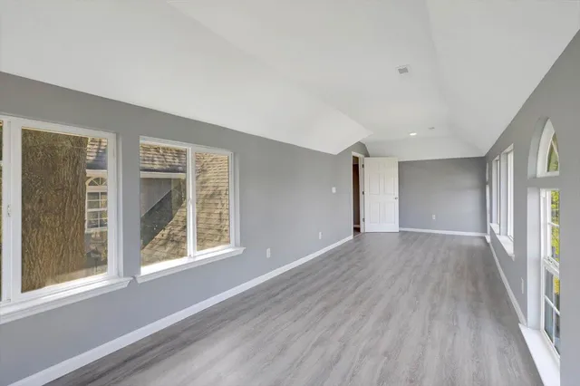 $449,750 | 201 Blythe Ferry Road Northeast, Cleveland, TN 37312