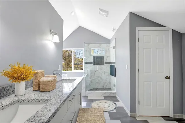 $449,750 | 201 Blythe Ferry Road Northeast, Cleveland, TN 37312