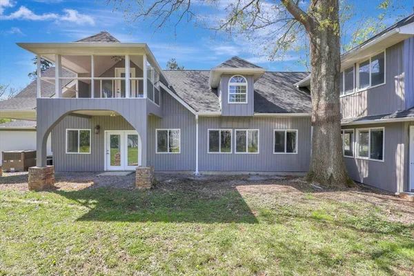 $449,750 | 201 Blythe Ferry Road Northeast, Cleveland, TN 37312