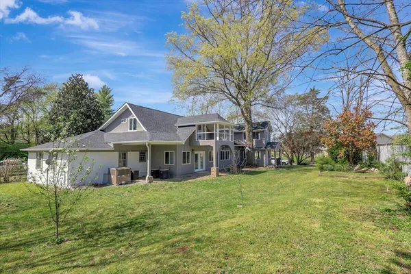 $449,750 | 201 Blythe Ferry Road Northeast, Cleveland, TN 37312