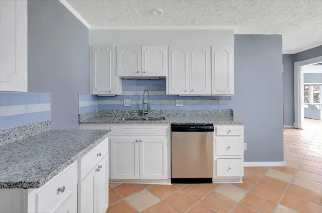 $449,750 | 201 Blythe Ferry Road Northeast, Cleveland, TN 37312