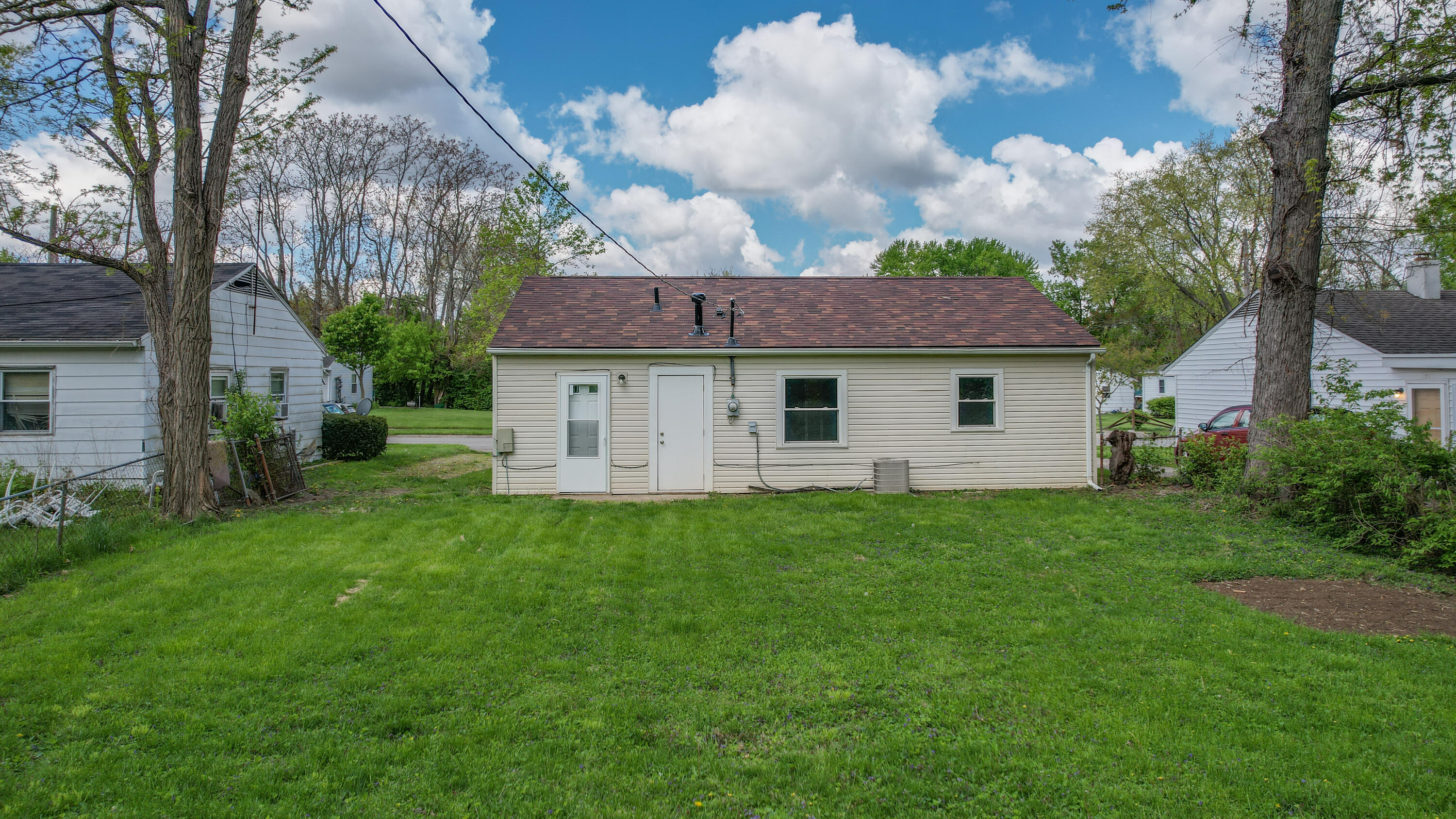1802 Springmont Avenue Springfield, OH 45506 - Photo 38 of 50