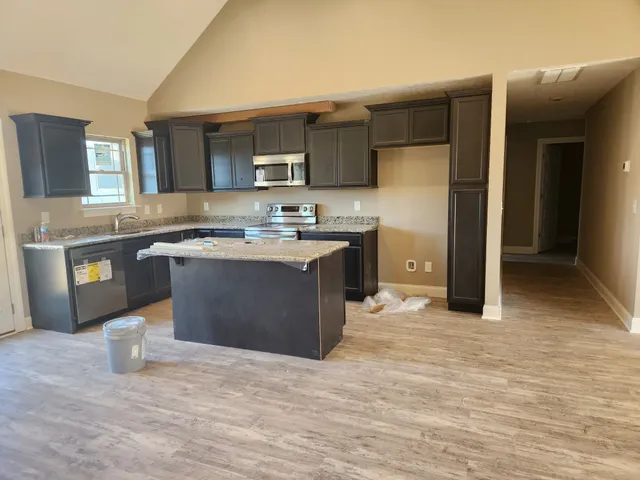 $405,900 | 2929 Vly Farms Drive, Christiana, TN 37037