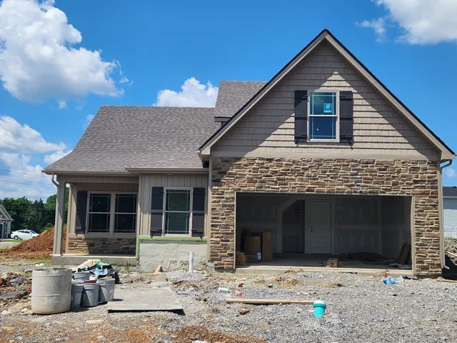 $405,900 | 2929 Vly Farms Drive, Christiana, TN 37037