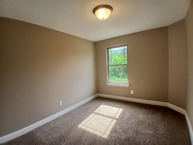 $405,900 | 2929 Vly Farms Drive, Christiana, TN 37037